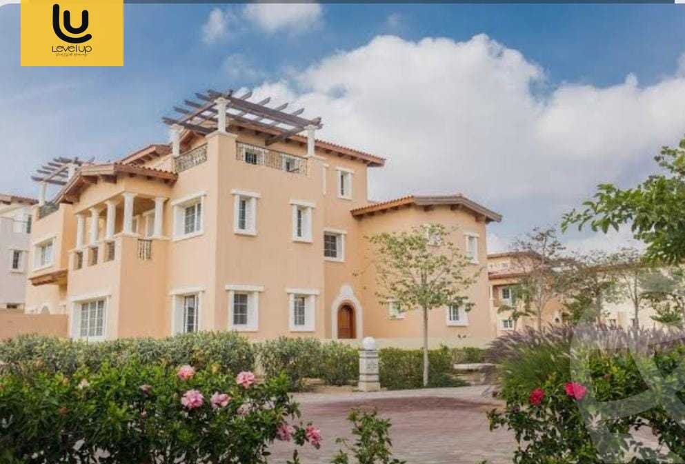 https://aqarmap.com.eg/ar/listing/6178307-for-sale-cairo-new-cairo-compounds-hyde-park-centre-ville-hyde-park