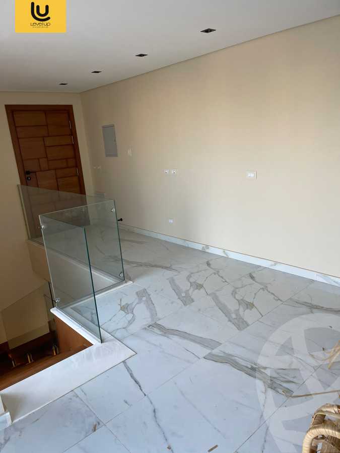 https://aqarmap.com.eg/ar/listing/6223543-for-sale-cairo-new-cairo-compounds-moon-valley-2