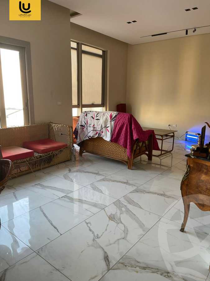 https://aqarmap.com.eg/ar/listing/6223543-for-sale-cairo-new-cairo-compounds-moon-valley-2