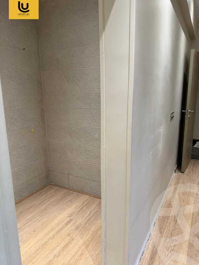 https://aqarmap.com.eg/en/listing/6254238-for-rent-cairo-new-cairo-compounds-fifth-square