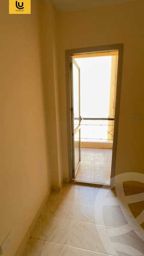 https://aqarmap.com.eg/en/listing/6256907-for-rent-cairo-new-cairo-lrhb-city-mtdd-lrhb-phase-9