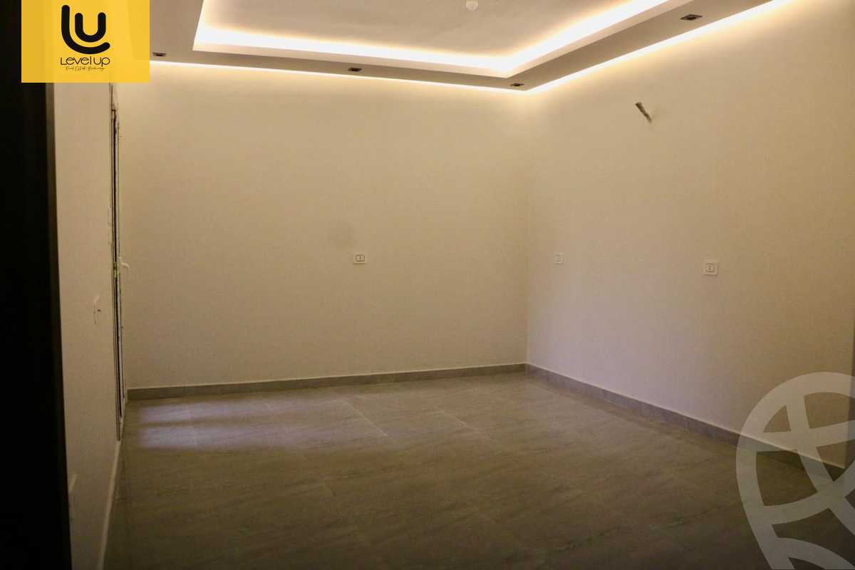 https://aqarmap.com.eg/en/listing/6257045-for-rent-cairo-new-cairo-compounds-mountain-view-hyde-park