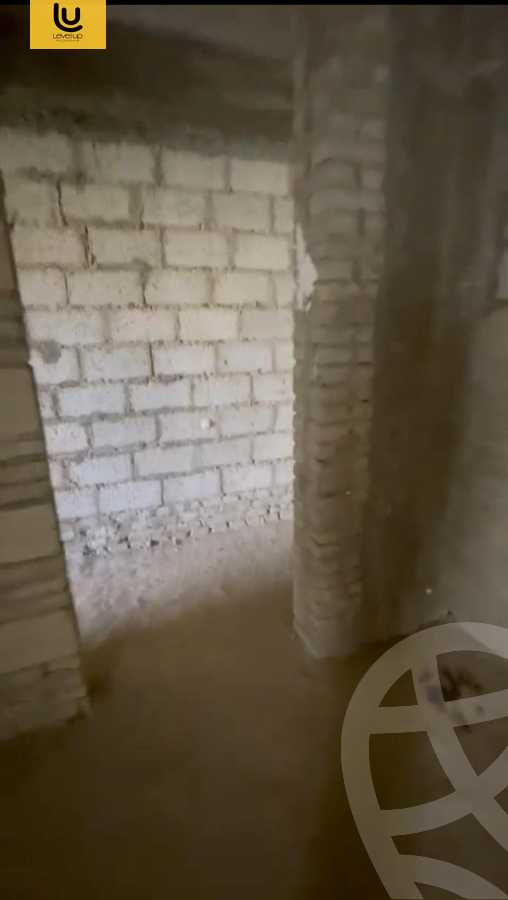 https://aqarmap.com.eg/en/listing/6259163-for-sale-cairo-new-cairo-compounds-mountain-view-hyde-park
