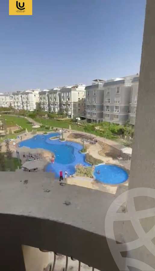 https://aqarmap.com.eg/en/listing/6259163-for-sale-cairo-new-cairo-compounds-mountain-view-hyde-park