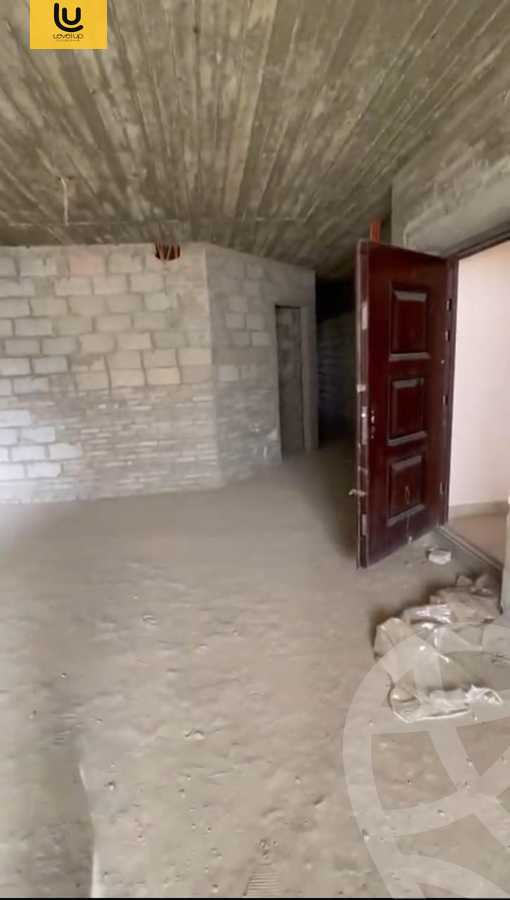 https://aqarmap.com.eg/en/listing/6259163-for-sale-cairo-new-cairo-compounds-mountain-view-hyde-park