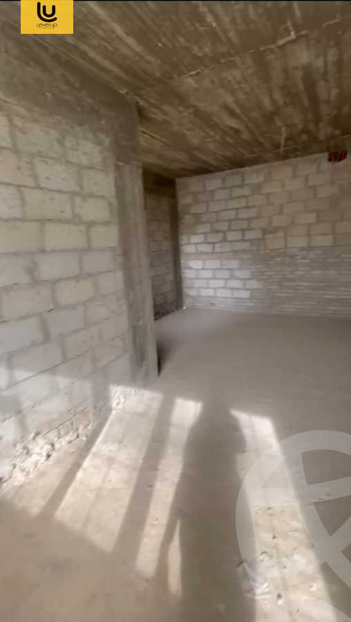 https://aqarmap.com.eg/en/listing/6259163-for-sale-cairo-new-cairo-compounds-mountain-view-hyde-park