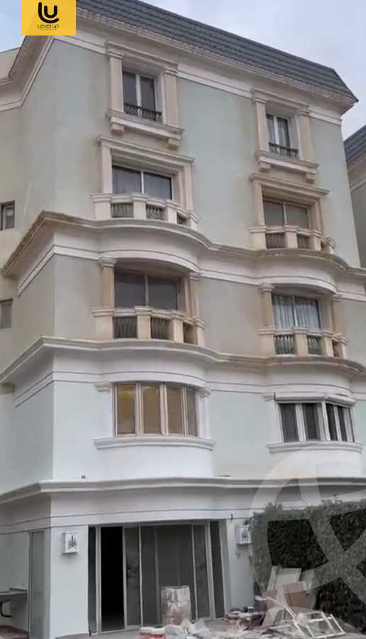 https://aqarmap.com.eg/en/listing/6259163-for-sale-cairo-new-cairo-compounds-mountain-view-hyde-park