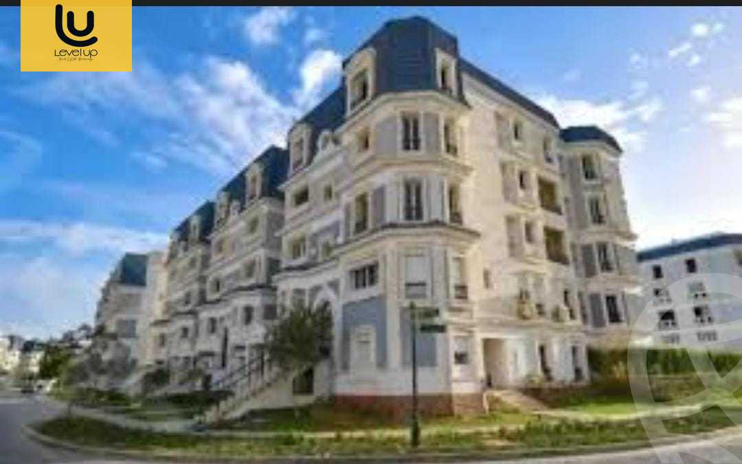 https://aqarmap.com.eg/en/listing/6259281-for-sale-cairo-new-cairo-compounds-mountain-view-hyde-park
