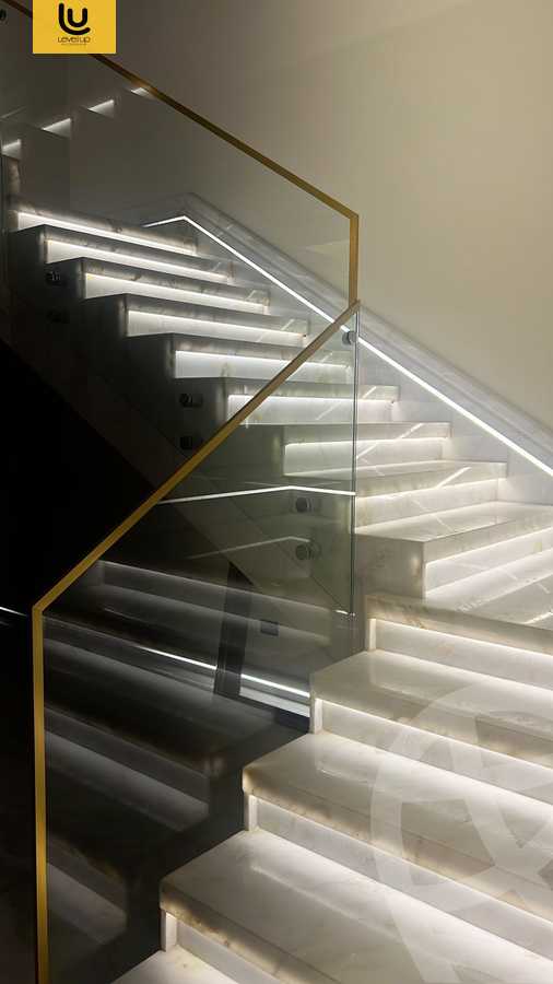 https://aqarmap.com.eg/ar/listing/6259714-for-rent-cairo-new-cairo-compounds-hyde-park-centre-ville-hyde-park