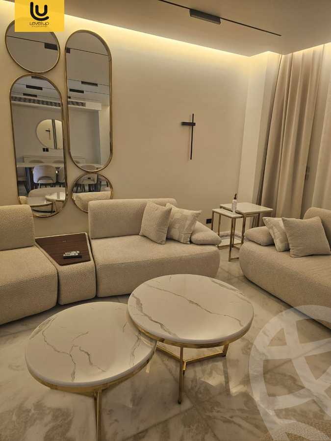 https://aqarmap.com.eg/ar/listing/6259714-for-rent-cairo-new-cairo-compounds-hyde-park-centre-ville-hyde-park