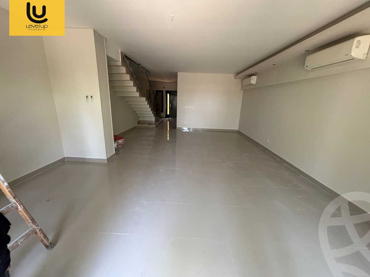 https://aqarmap.com.eg/ar/listing/6265962-for-rent-cairo-new-cairo-compounds-hyde-park-cluster-1-hyde-park