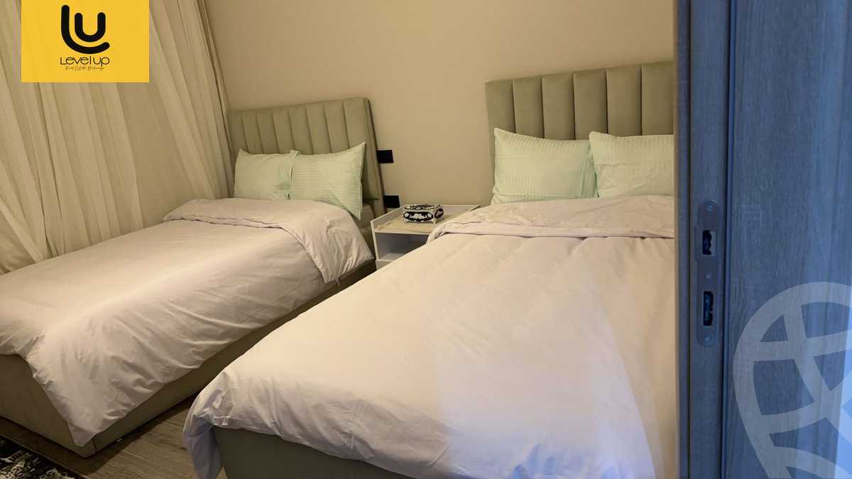 https://aqarmap.com.eg/ar/listing/6271759-for-rent-cairo-new-cairo-compounds-hyde-park-park-corner-hyde-park
