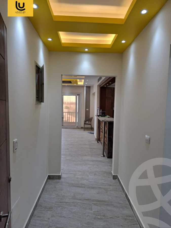 https://aqarmap.com.eg/ar/listing/6272643-for-rent-cairo-new-cairo-compounds-hyde-park-centre-ville-hyde-park