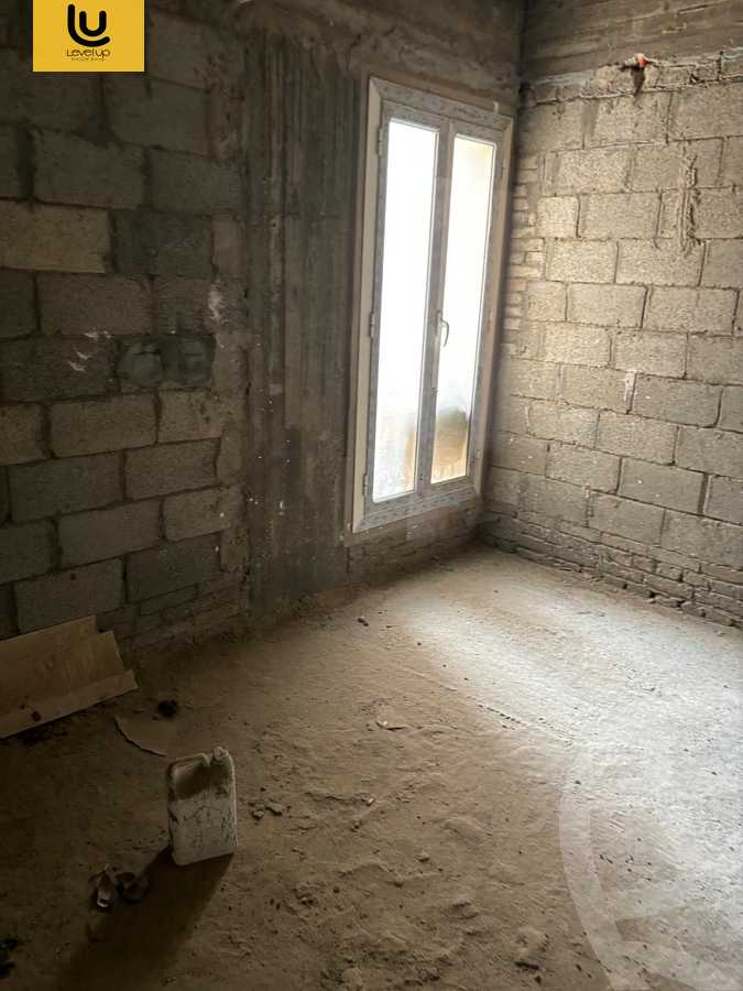 https://aqarmap.com.eg/ar/listing/6272664-for-sale-cairo-new-cairo-compounds-mountain-view-hyde-park