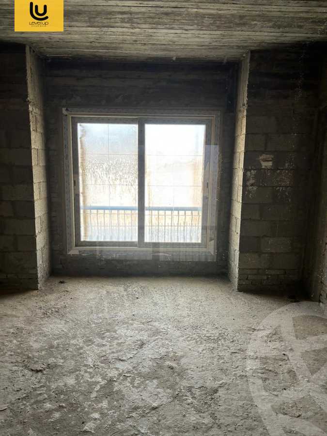 https://aqarmap.com.eg/ar/listing/6272664-for-sale-cairo-new-cairo-compounds-mountain-view-hyde-park