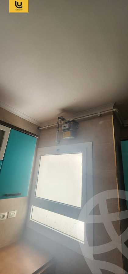 https://aqarmap.com.eg/en/listing/6277427-for-sale-cairo-new-cairo-compounds-hyde-park-centre-ville-hyde-park