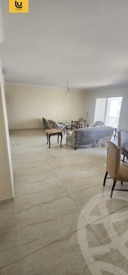 https://aqarmap.com.eg/en/listing/6277427-for-sale-cairo-new-cairo-compounds-hyde-park-centre-ville-hyde-park