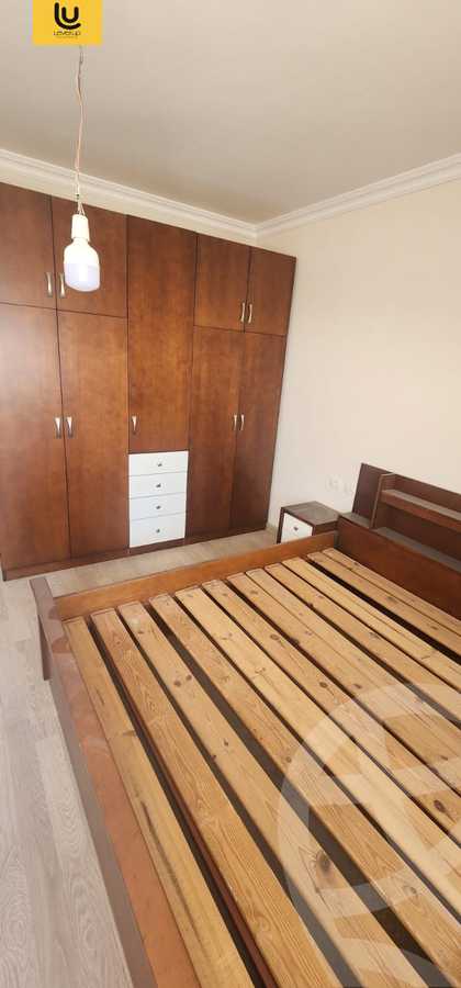 https://aqarmap.com.eg/en/listing/6277427-for-sale-cairo-new-cairo-compounds-hyde-park-centre-ville-hyde-park