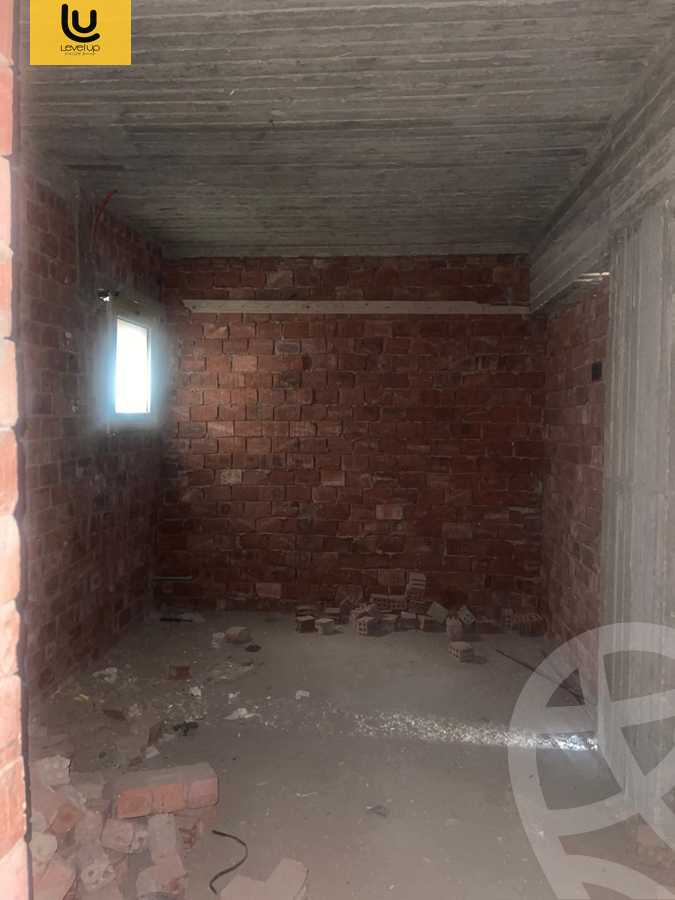 https://aqarmap.com.eg/ar/listing/6277746-for-sale-cairo-new-cairo-compounds-moon-valley-2