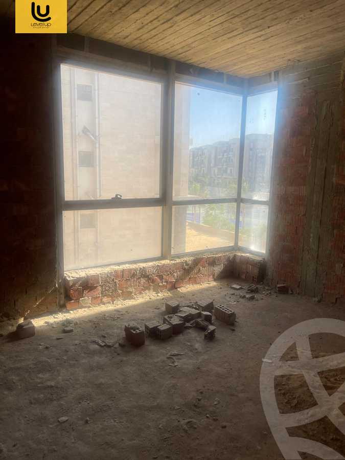 https://aqarmap.com.eg/ar/listing/6277746-for-sale-cairo-new-cairo-compounds-moon-valley-2