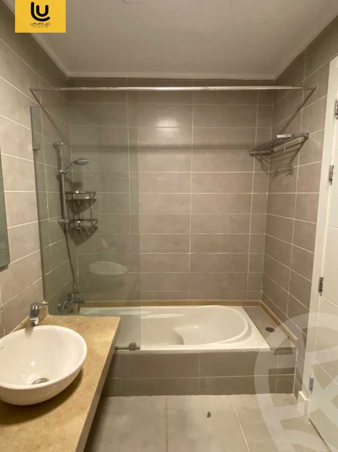 https://aqarmap.com.eg/ar/listing/6285019-for-rent-cairo-new-cairo-compounds-kmbwnd-fyldj-jyt-blm-hylz