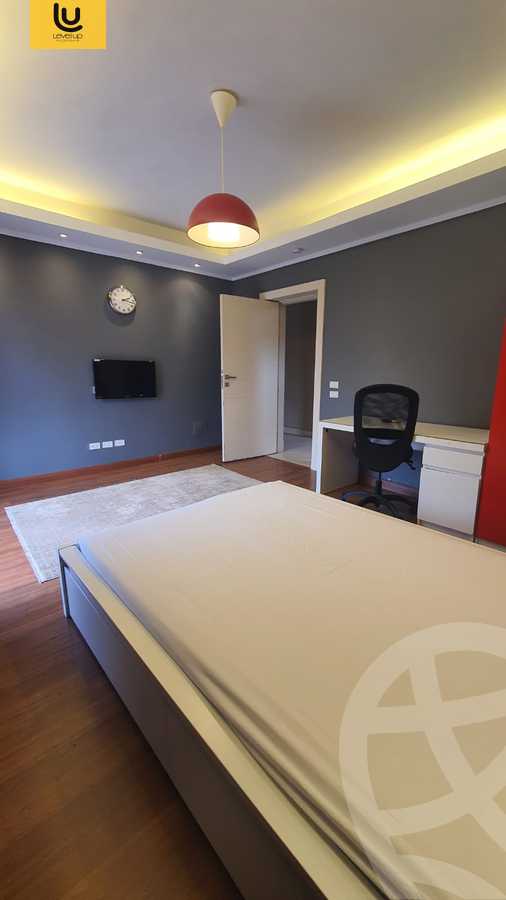 https://aqarmap.com.eg/ar/listing/6286077-for-rent-cairo-new-cairo-compounds-mountain-view-hyde-park