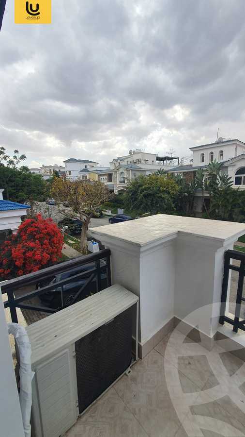 https://aqarmap.com.eg/ar/listing/6286077-for-rent-cairo-new-cairo-compounds-mountain-view-hyde-park