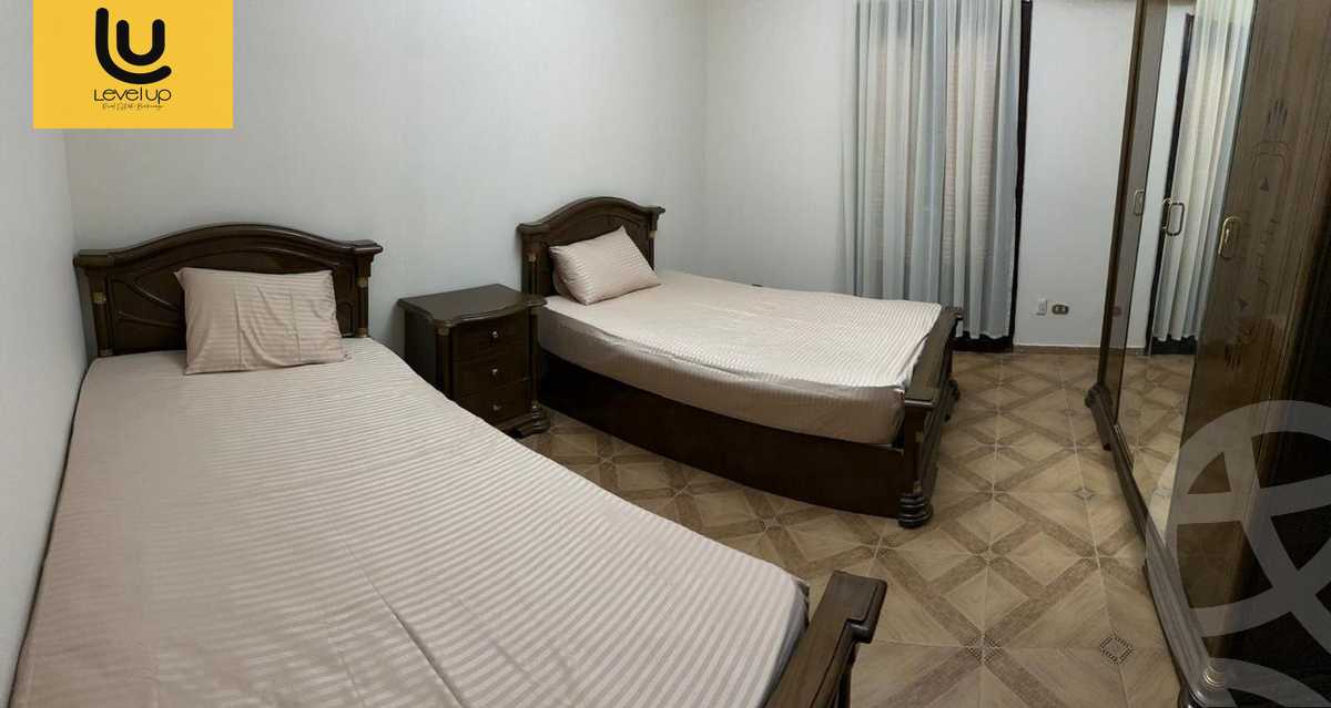 https://aqarmap.com.eg/en/listing/6295140-for-rent-cairo-new-cairo-first-settlement-mhwr-mstfy-kml