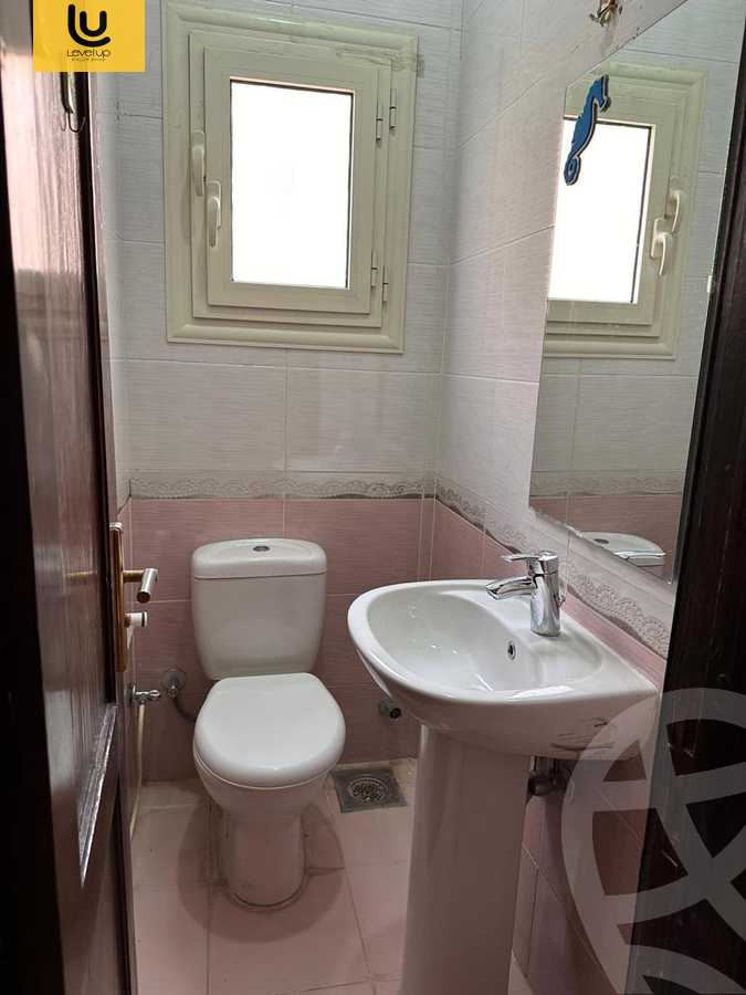 https://aqarmap.com.eg/en/listing/6295140-for-rent-cairo-new-cairo-first-settlement-mhwr-mstfy-kml