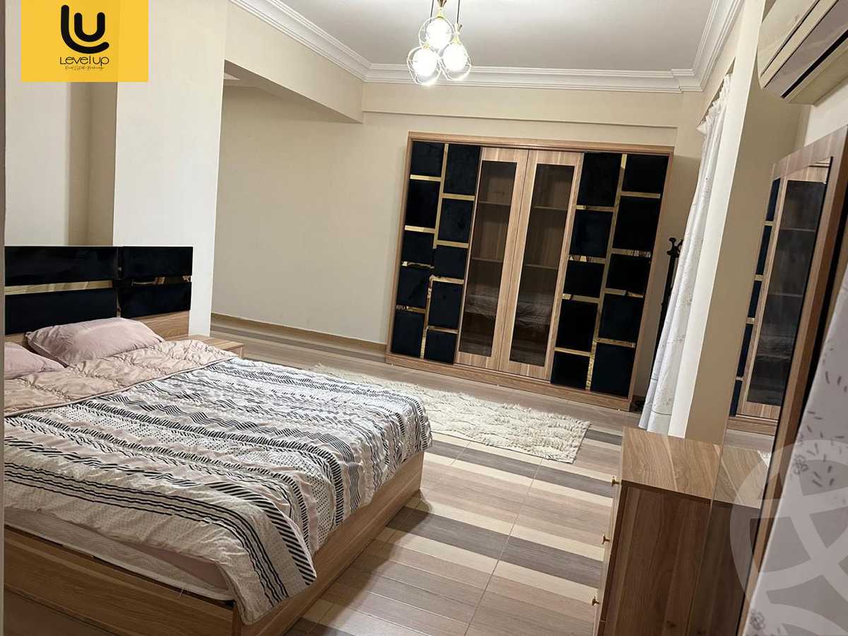 https://aqarmap.com.eg/en/listing/6295140-for-rent-cairo-new-cairo-first-settlement-mhwr-mstfy-kml