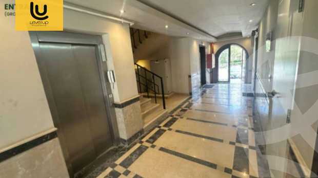 https://aqarmap.com.eg/ar/listing/6313011-for-sale-cairo-new-cairo-compounds-hyde-park-centre-ville-hyde-park