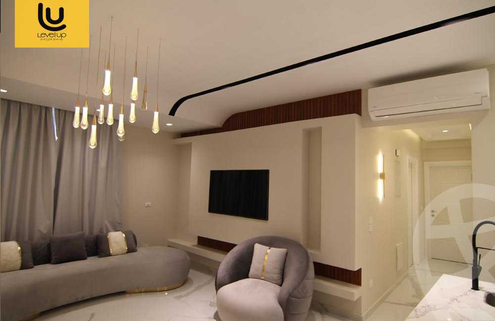 https://aqarmap.com.eg/en/listing/6313117-for-sale-cairo-new-cairo-compounds-hyde-park-centre-ville-hyde-park