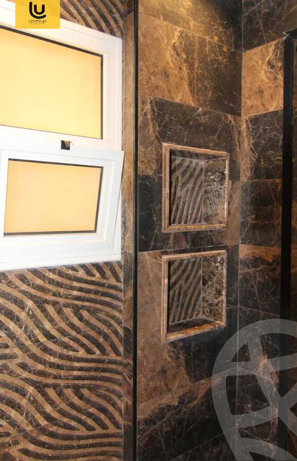 https://aqarmap.com.eg/en/listing/6313117-for-sale-cairo-new-cairo-compounds-hyde-park-centre-ville-hyde-park