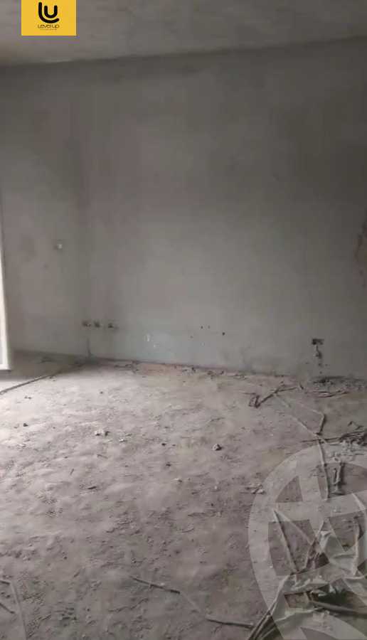 https://aqarmap.com.eg/en/listing/6313768-for-sale-cairo-new-cairo-compounds-hyde-park-centre-ville-hyde-park