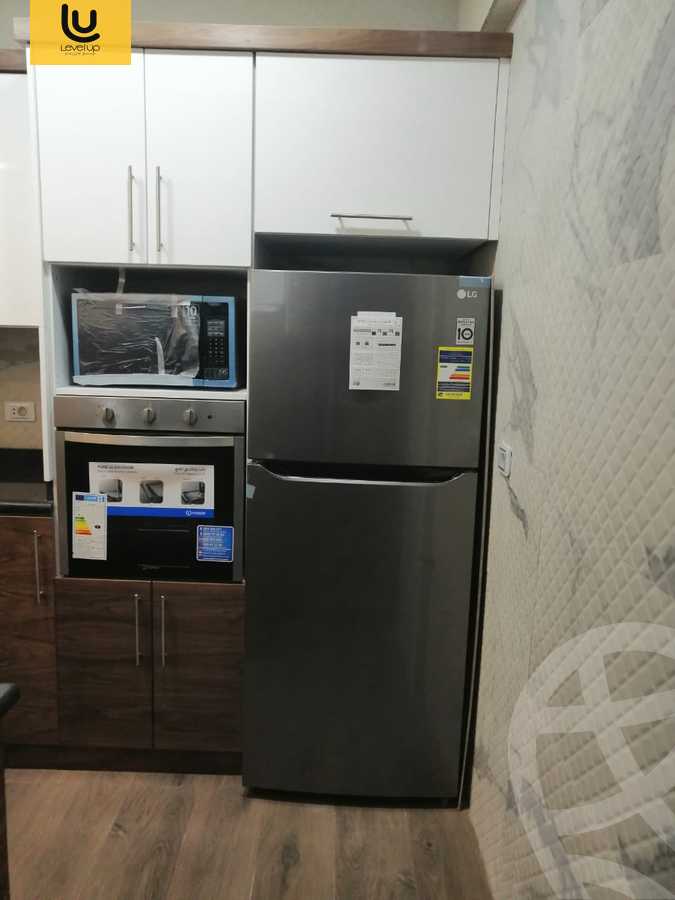 https://aqarmap.com.eg/en/listing/6313801-for-rent-cairo-new-cairo-compounds-hyde-park-centre-ville-hyde-park