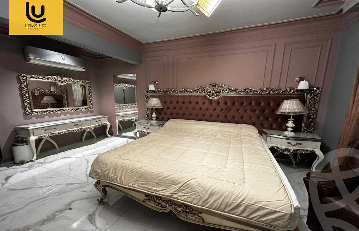 https://aqarmap.com.eg/en/listing/6325502-for-sale-cairo-new-cairo-compounds-mountain-view-hyde-park