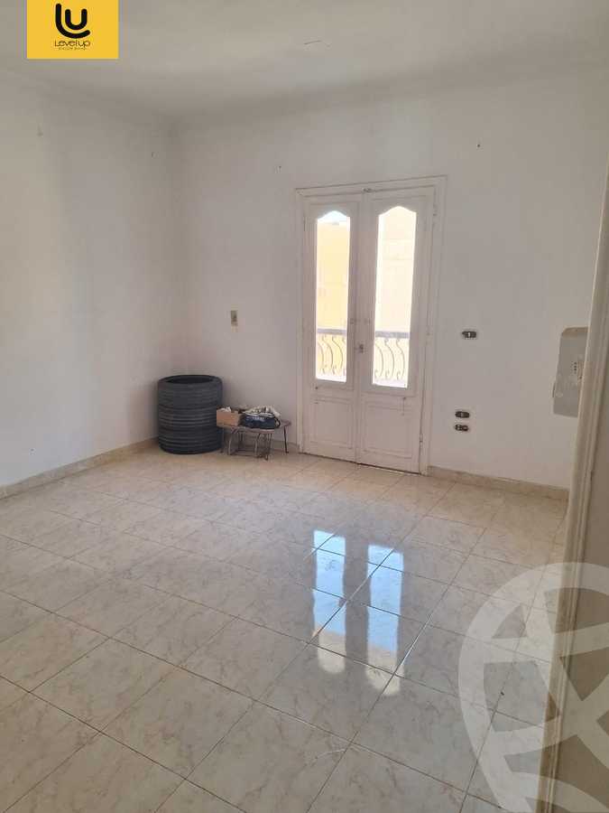 https://aqarmap.com.eg/en/listing/6359302-for-sale-cairo-6th-of-october-el-ahyaa-neighborhood-1st-seventh-neighborhood