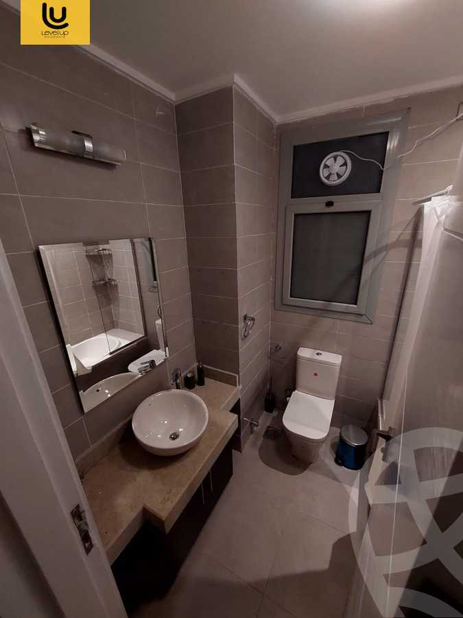 https://aqarmap.com.eg/ar/listing/6376540-for-rent-cairo-new-cairo-compounds-kmbwnd-fyldj-jyt-blm-hylz