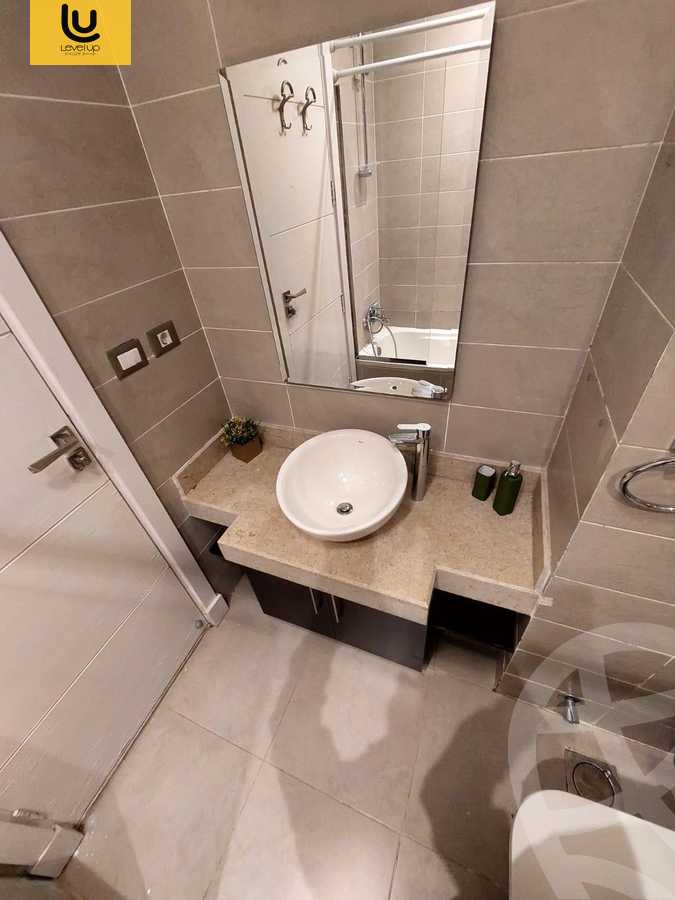 https://aqarmap.com.eg/ar/listing/6376540-for-rent-cairo-new-cairo-compounds-kmbwnd-fyldj-jyt-blm-hylz