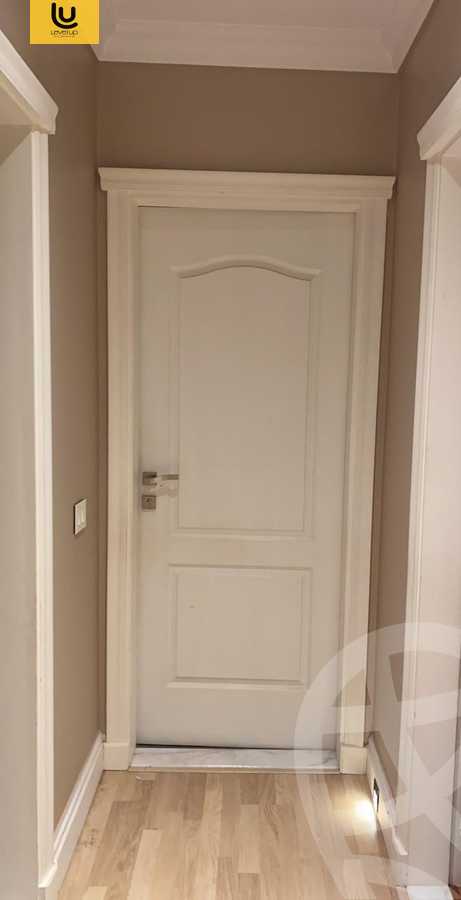 https://aqarmap.com.eg/en/listing/6421178-for-sale-cairo-new-cairo-compounds-mountain-view-hyde-park