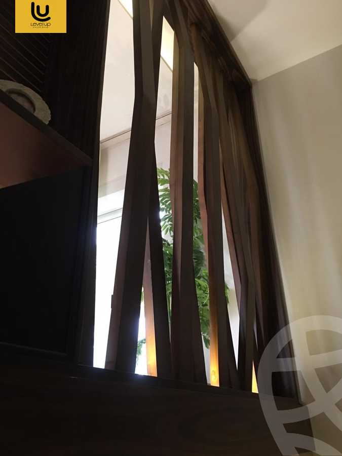 https://aqarmap.com.eg/en/listing/6421178-for-sale-cairo-new-cairo-compounds-mountain-view-hyde-park