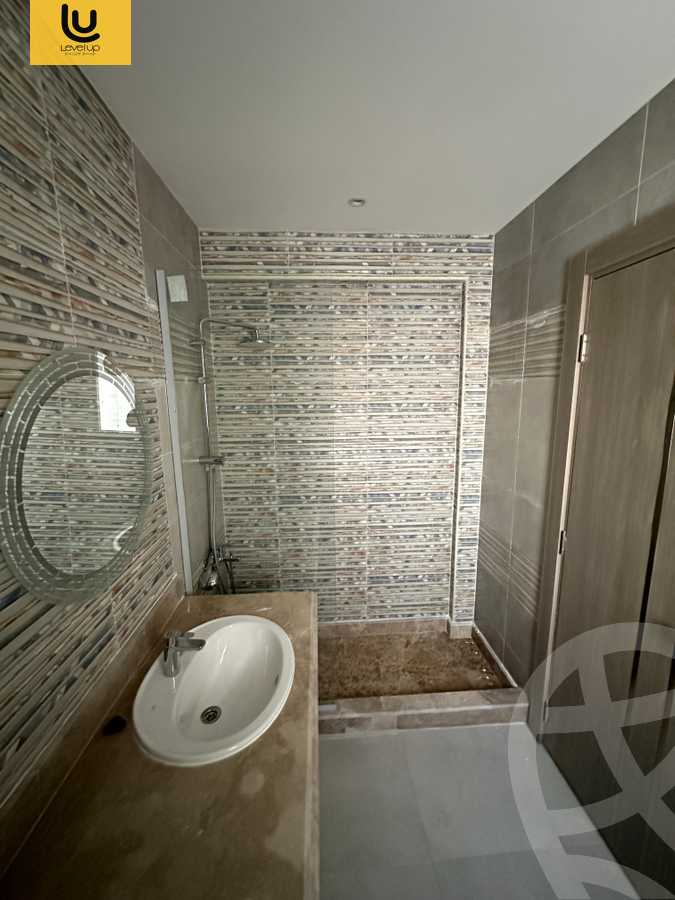 https://aqarmap.com.eg/en/listing/6421296-for-sale-cairo-new-cairo-compounds-hyde-park-centre-ville-hyde-park