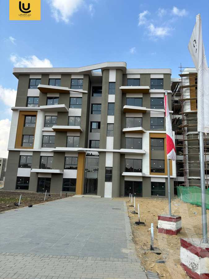 https://aqarmap.com.eg/en/listing/6426005-for-sale-cairo-new-cairo-compounds-blm-hylz-nyw-kyrw