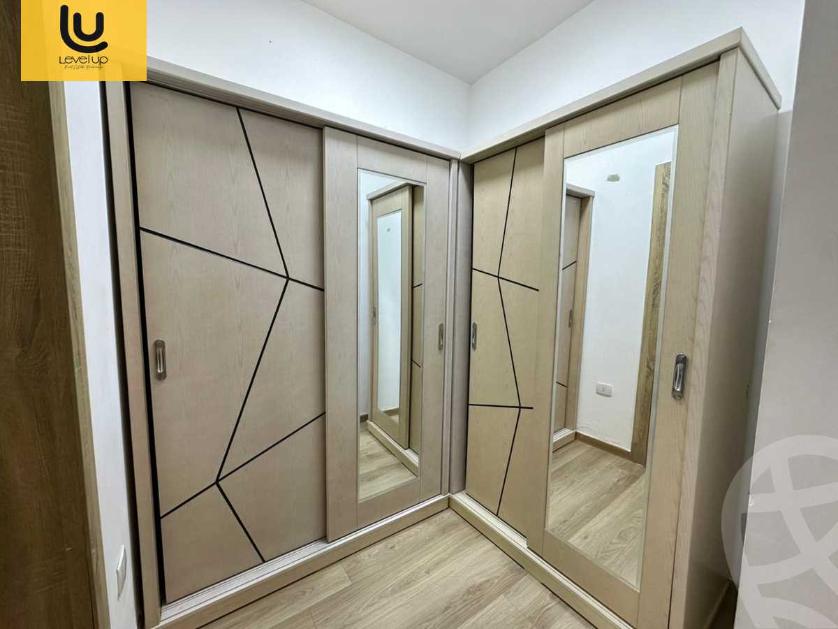 https://aqarmap.com.eg/en/listing/6432397-for-rent-cairo-new-cairo-compounds-fifth-square