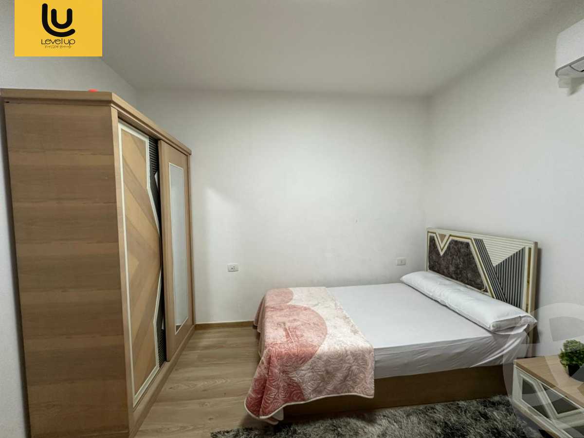 https://aqarmap.com.eg/en/listing/6432397-for-rent-cairo-new-cairo-compounds-fifth-square