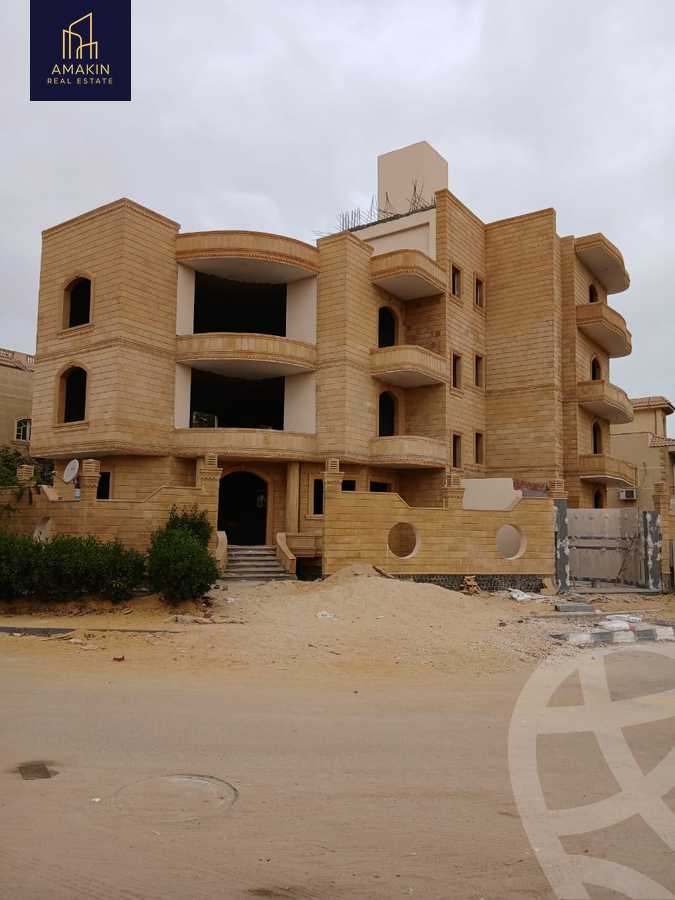 https://aqarmap.com.eg/ar/listing/6083323-for-sale-cairo-6th-of-october-garb-someed-neighborhood-3rd