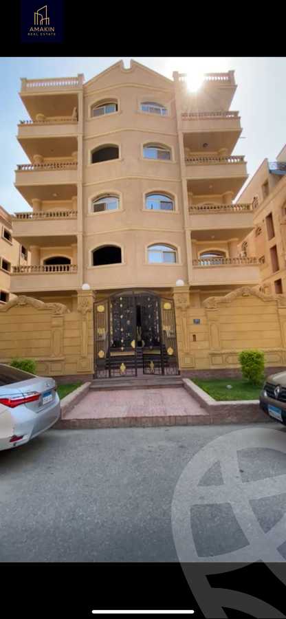 https://aqarmap.com.eg/en/listing/6132500-for-sale-cairo-6th-of-october-featured-neighborhood-fourth-touristic-village-mohamed-ali-gharib-st