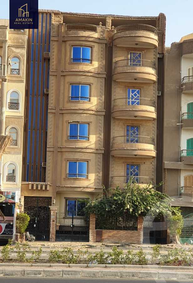 https://aqarmap.com.eg/en/listing/6162129-for-sale-cairo-6th-of-october-el-ahyaa-neighborhood-4th-street-2