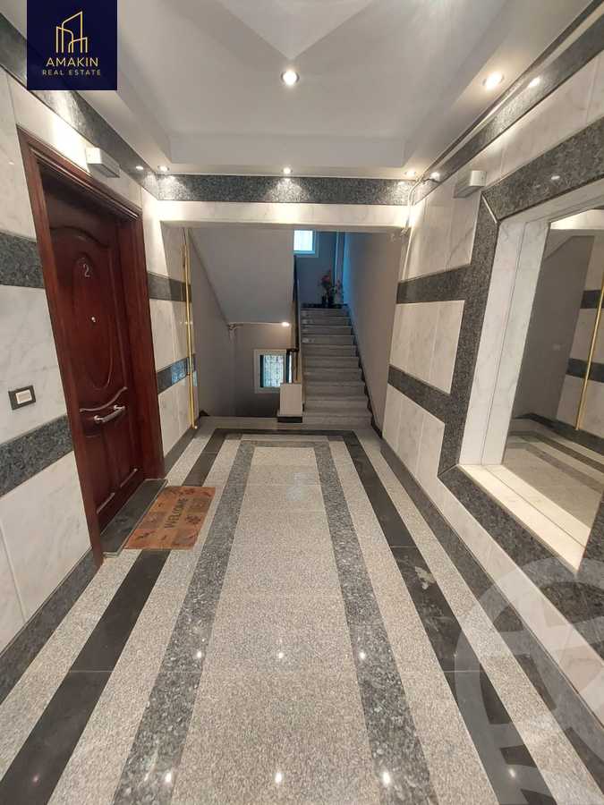 https://aqarmap.com.eg/en/listing/6206187-for-sale-cairo-6th-of-october-el-ahyaa-neighborhood-2nd-divided-from-al-kafrawei-st
