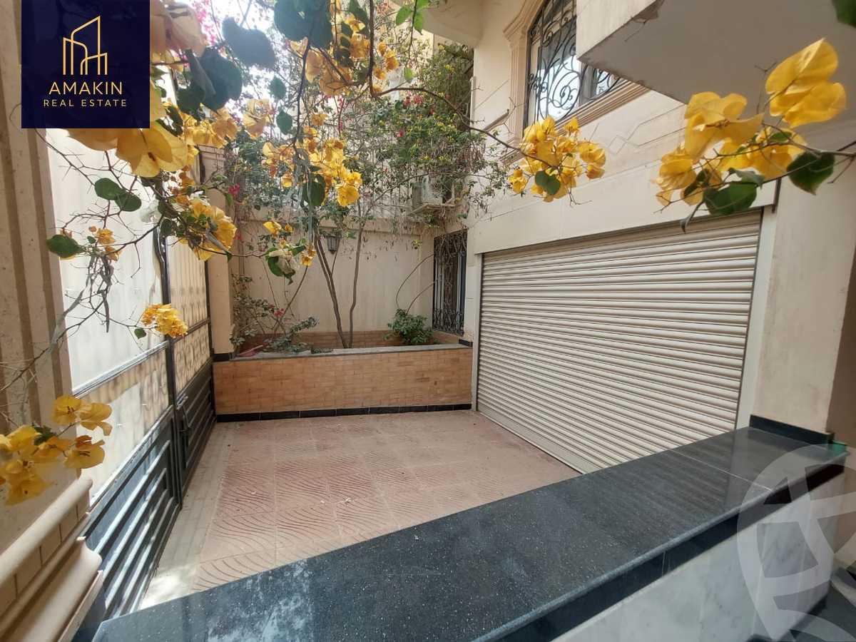 https://aqarmap.com.eg/en/listing/6206187-for-sale-cairo-6th-of-october-el-ahyaa-neighborhood-2nd-divided-from-al-kafrawei-st